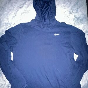 Men’s Nike Tee, long sleeve w/hood